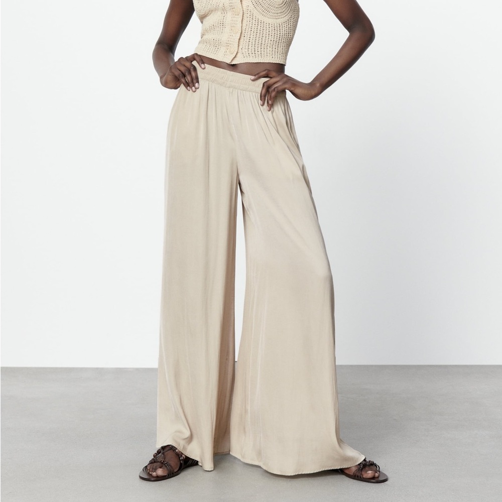 Zara Flowy Wide Leg Pants in Soft Gold